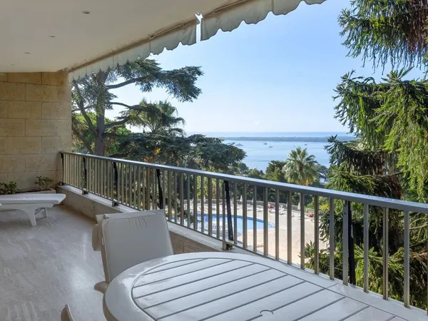 Appartement 3 pièces 119 m²