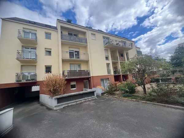 Appartement 6 pièces 106 m²