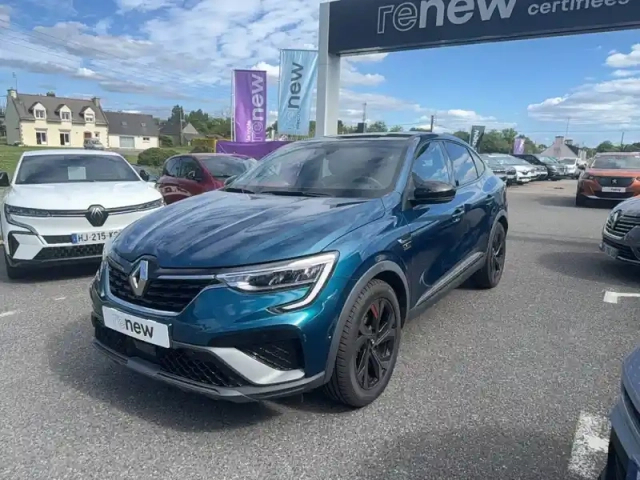 Renault Arkana e-tech 145 - 21b