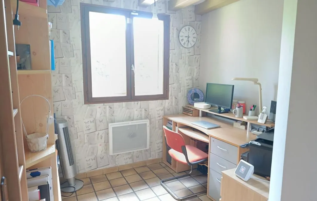 Photo 15