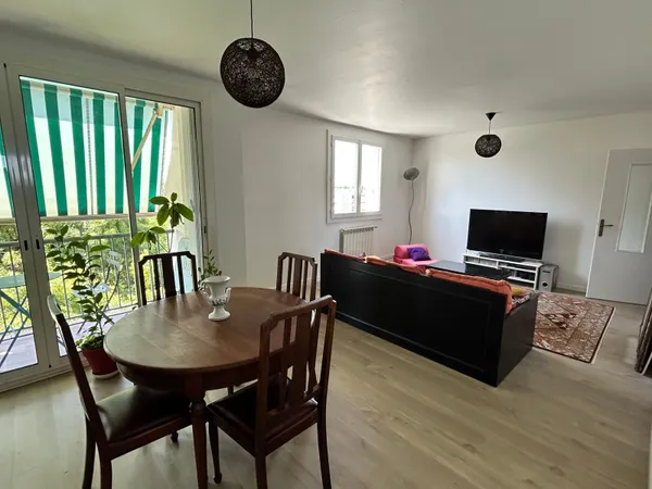 Appartement 4 pièces 85 m²