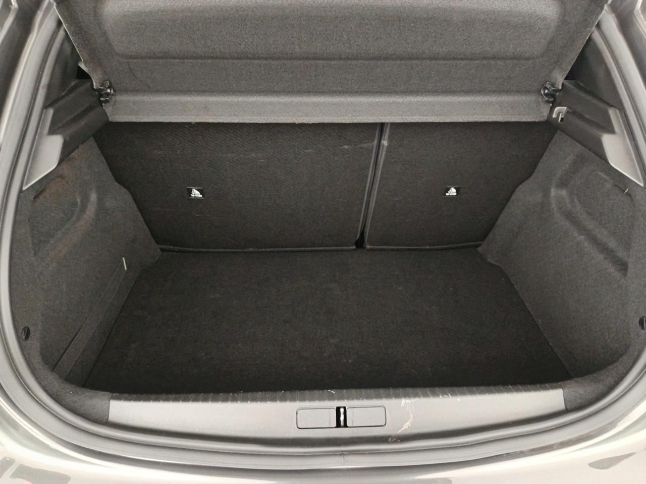 Peugeot 208 puretech 100 s&s bvm6 allure — photo 6