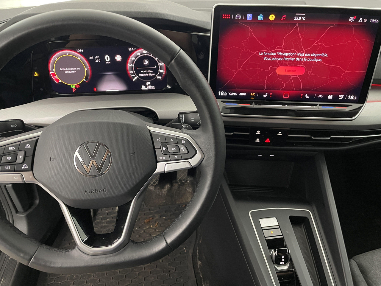Volkswagen Golf 8 — photo 13