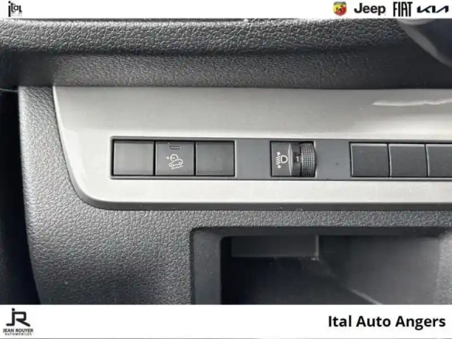 Fiat Scudo fg m 2.0 bluehdi 145ch s&amp;s eat8 — photo 10