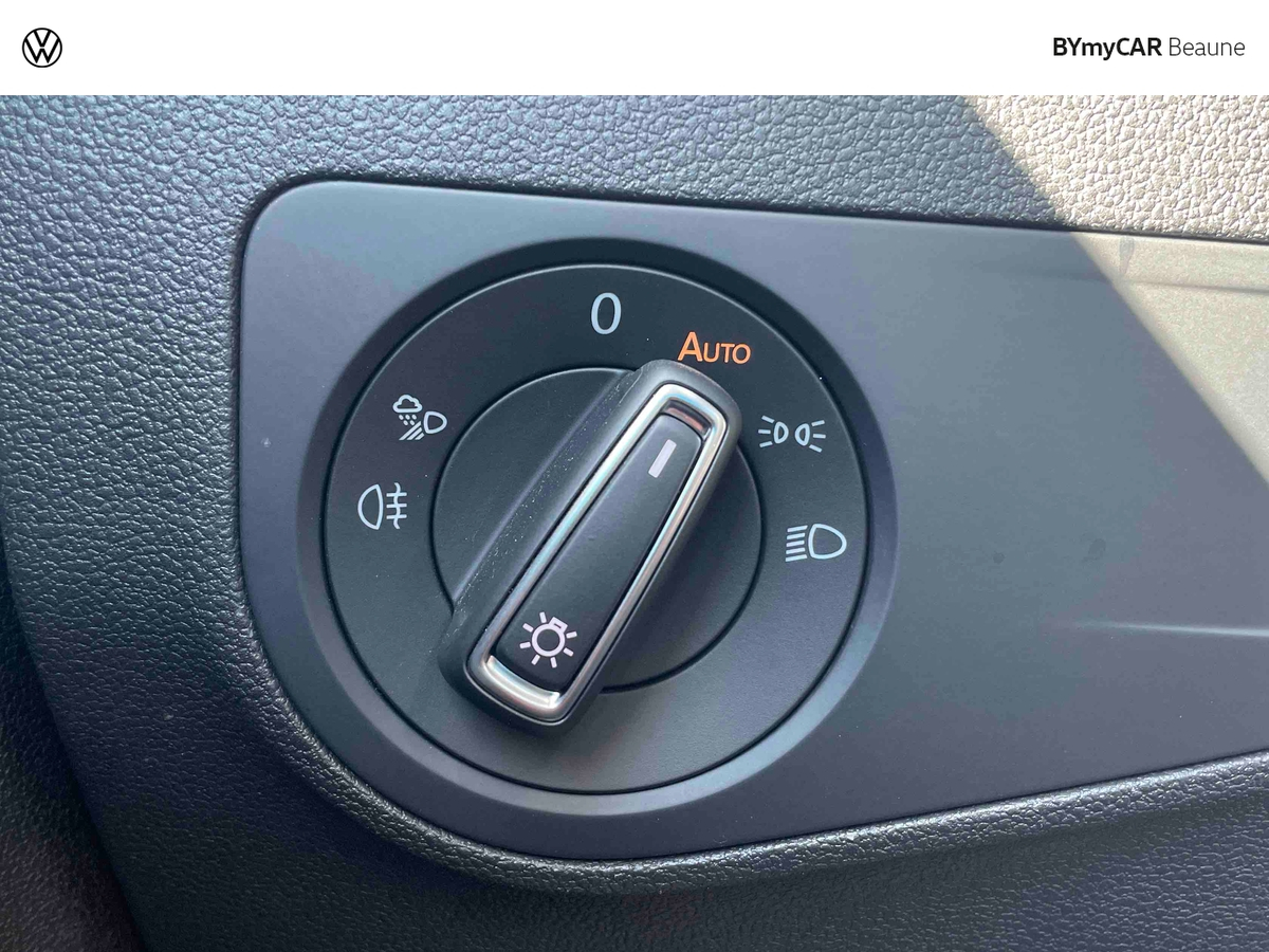 Volkswagen Tiguan 2.0 TDI 150ch DSG7 Elegance — photo 27