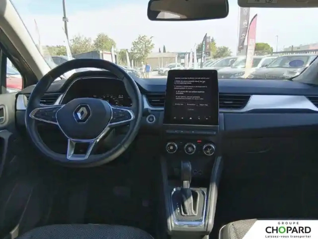 Renault Captur tce 140 edc — photo 15