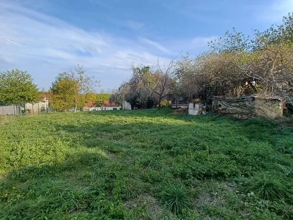 Terrain 1520 m²