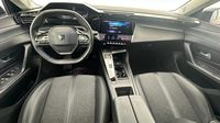 Peugeot 308 1.2 PureTech 130ch S&S Allure Pack EAT8 — photo 8