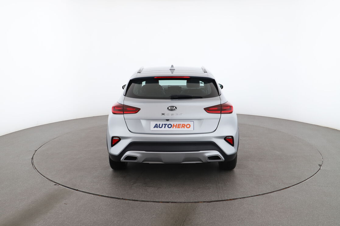 Kia XCeed 1.6 GDi ISG PHEV Active DCT6 — photo 4