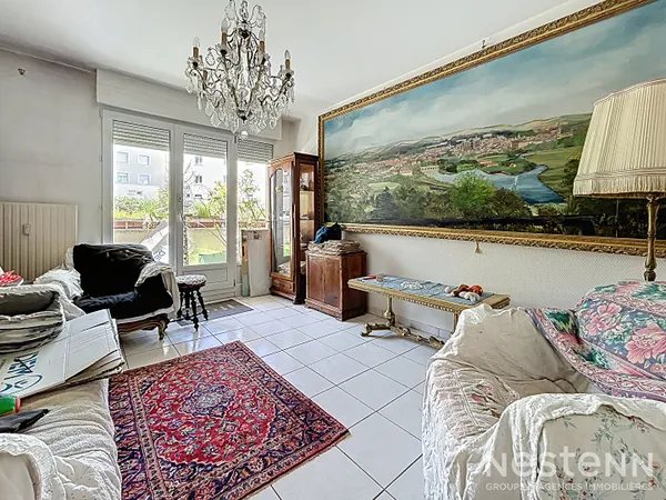 Appartement Metz - 75 m2 - 3 chambres - 2 balcons - Parking