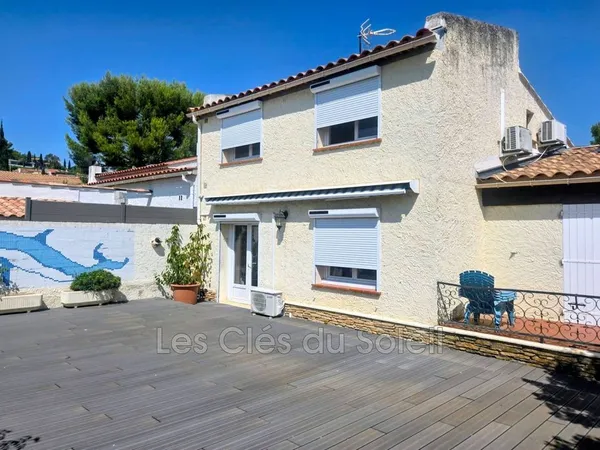Villa 4 pièces 80 m²