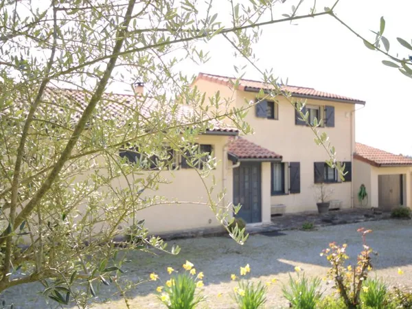 BELLE VILLA