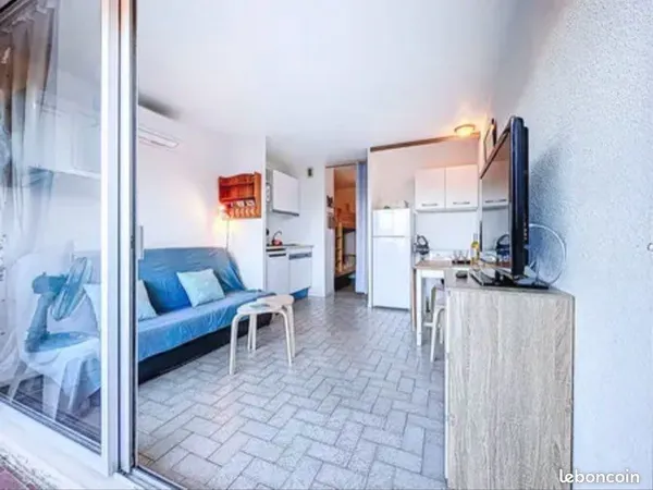 Studio meublé location annuelle