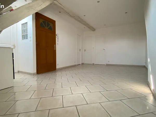 T3 centre de Jargeau sans frais d'agence