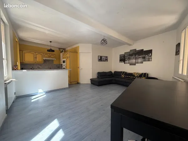 Immeuble 146 m²