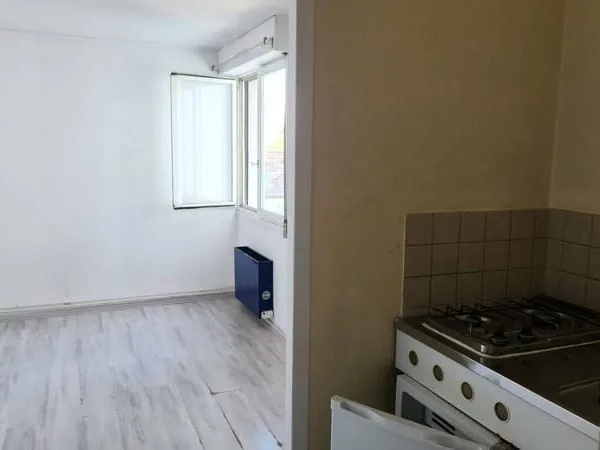 Studio 1 pièce 20 m²