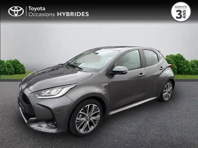 Toyota Yaris 116h iconic 5p pack techno