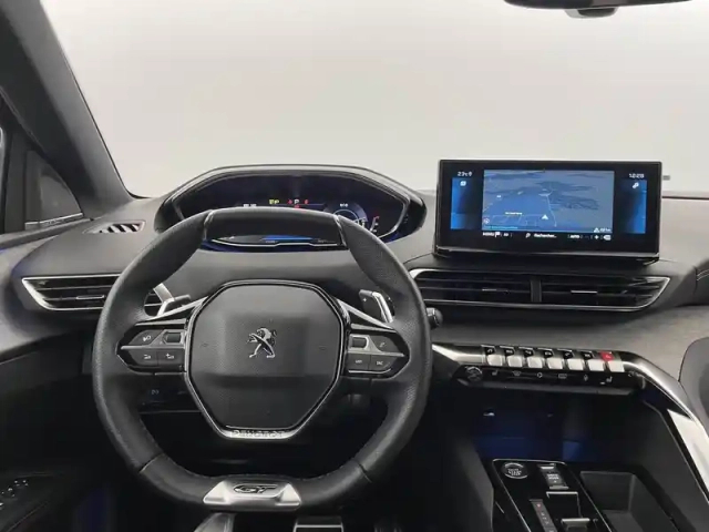 Peugeot 3008 hybrid 136 e-dcs6 — photo 22
