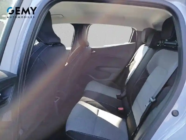 Renault Clio e-tech full hybrid 145 — photo 10