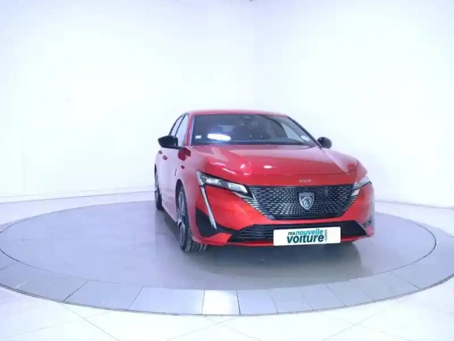 Peugeot 308 phev 180 e-eat8 — photo 3