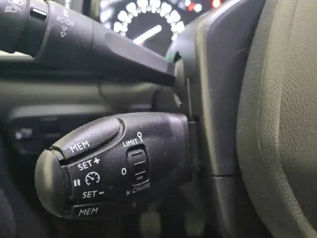 Citroën C3 puretech 83 s&amp;s bvm5 — photo 47