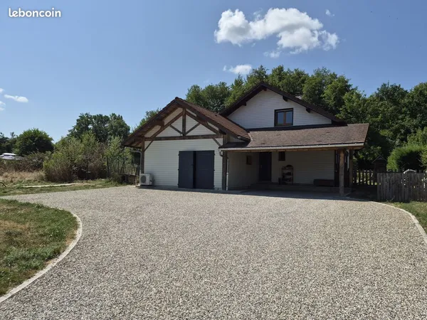 Maison 5 pièces 141 m²