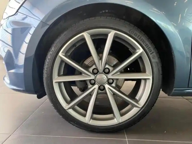 Audi A1 sportback 25 tfsi 95ch business line — photo 9