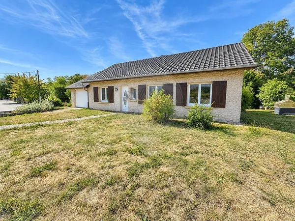 Maison de plain-pied 5 pièces 86 m²