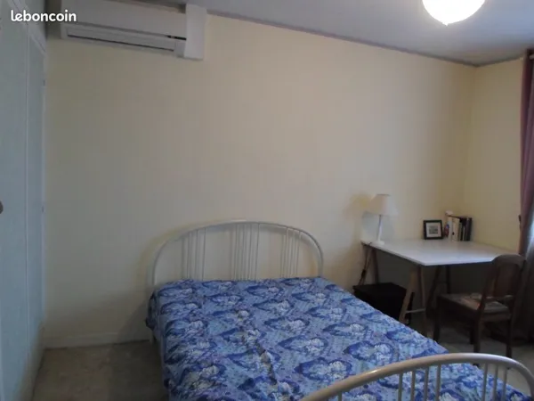 Location chambre meublée PONS