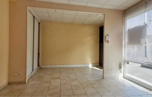 Local commercial