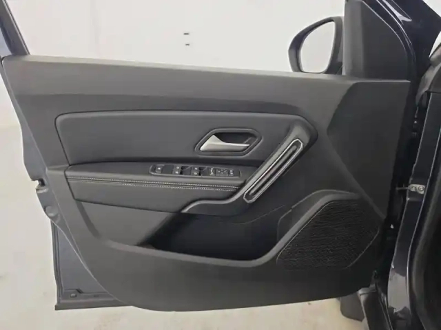 Dacia Duster blue dci 115 4x4 — photo 143