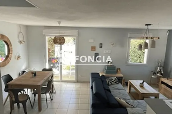 Maison 4 pièces 84 m²