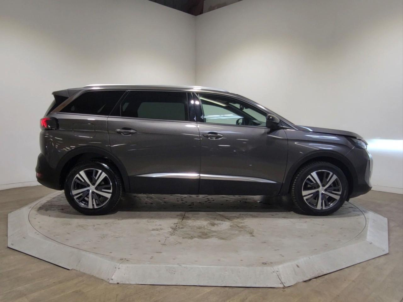 Peugeot 5008 bluehdi 130ch s&s eat8 allure pack — photo 6