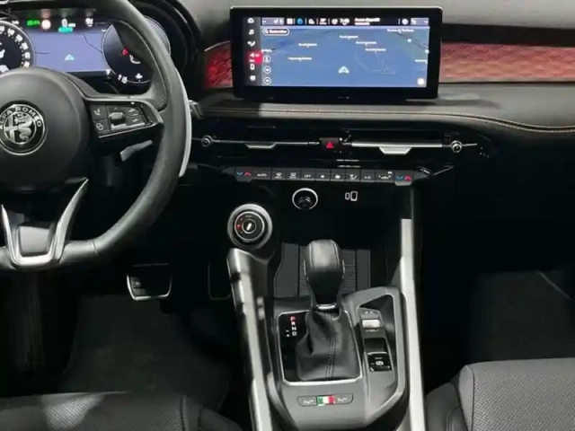 Alfa Romeo Tonale 1.5 hybrid 160 ch vgt tct7 veloce — photo 20