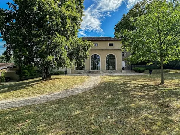 Propriété 4 pièces 120 m²
