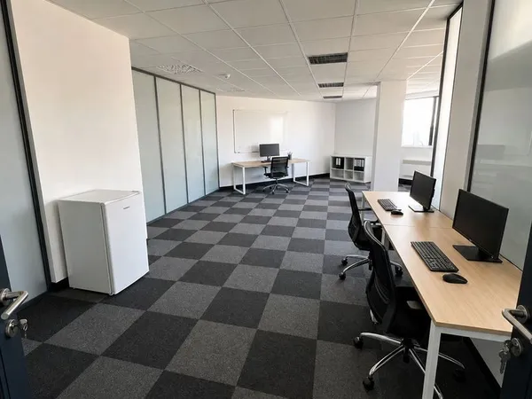 Local 56 m² MASSY