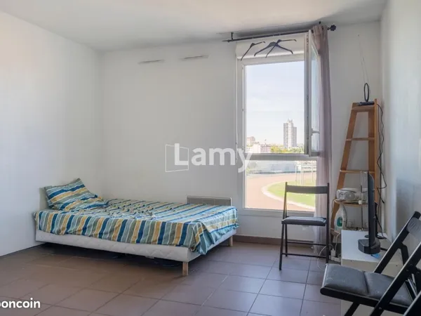 Parking 23 m²