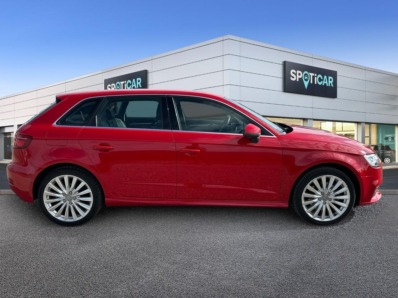 Audi A3 a3 sportback 1.4 tfsi e-tron 204 s tronic 6 design — photo 4