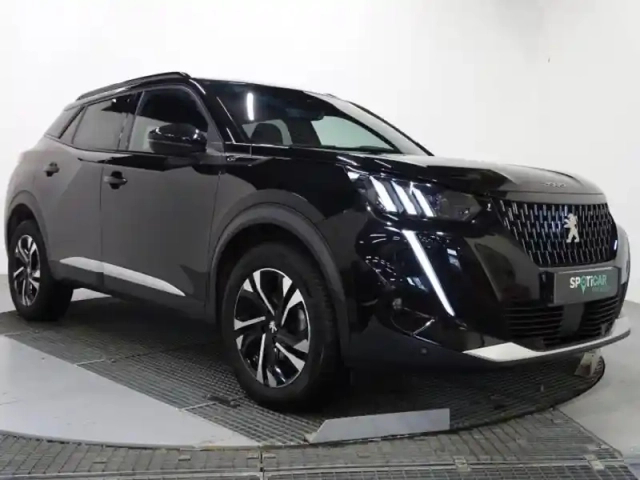 Peugeot 2008 1.2 puretech 130ch s&amp;s gt — photo 3