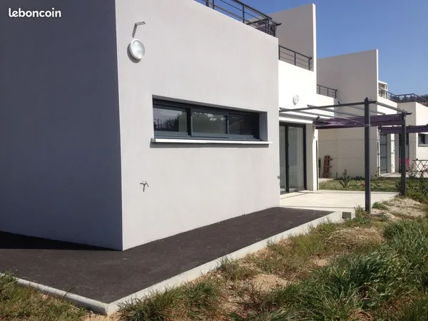 F3 en rez de jardin dans petite residence