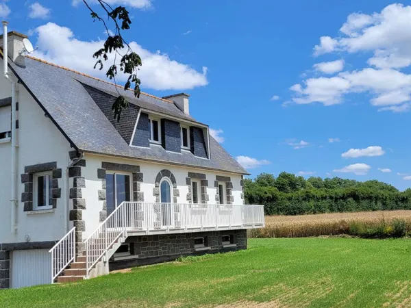 Maison 7 pièces 136 m²
