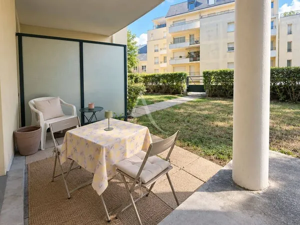 Studio 1 pièce 26 m²