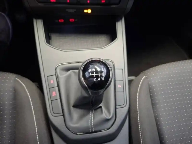 Seat Ibiza 1.0 tsi 110 ch s/s bvm6 — photo 43