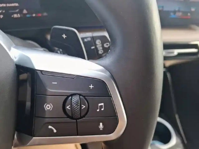 Bmw X1 sdrive 18i 136ch dkg7 — photo 26