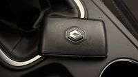 Renault Mégane 1.5 Blue dCi 115ch Evolution — photo 16