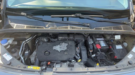 Peugeot Rifter Long 1.5 BlueHDi 130 EAT8 - GT Line – 2020 – 92688 km – Diesel – Boîte Automatique — photo 20