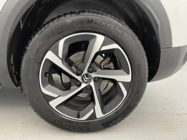 Citroën C5 Aircross hybride rechargeable 225 s&amp;s e-eat8 — photo 16