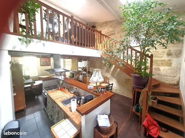 Apt T4 101m² vue sur garonne, 1km Bordeaux