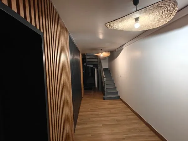 T2 NEUF MEUBLÉ 40m² - CLIM / POMPE A CHALEUR - TRÈS BIEN ISOLÉ - 480 CC