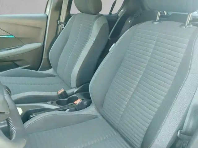 Peugeot 208 puretech 75 s&amp;s bvm5 — photo 11